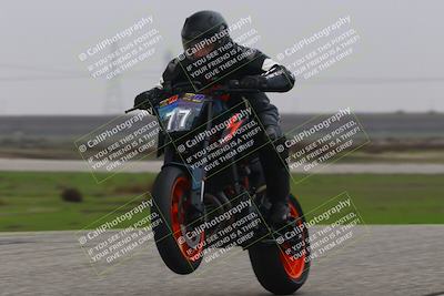 media/Nov-30-2025-TrackDaz (Sun) [[d8b22663df]]/A Group/Session 4 (Wheelie Bump)/